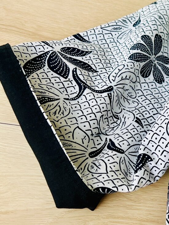 Rainbow Jo Maui Hawaii Navy & White Floral Dolman Jacket w/ Toggle Closure Large - Picture 4 of 16